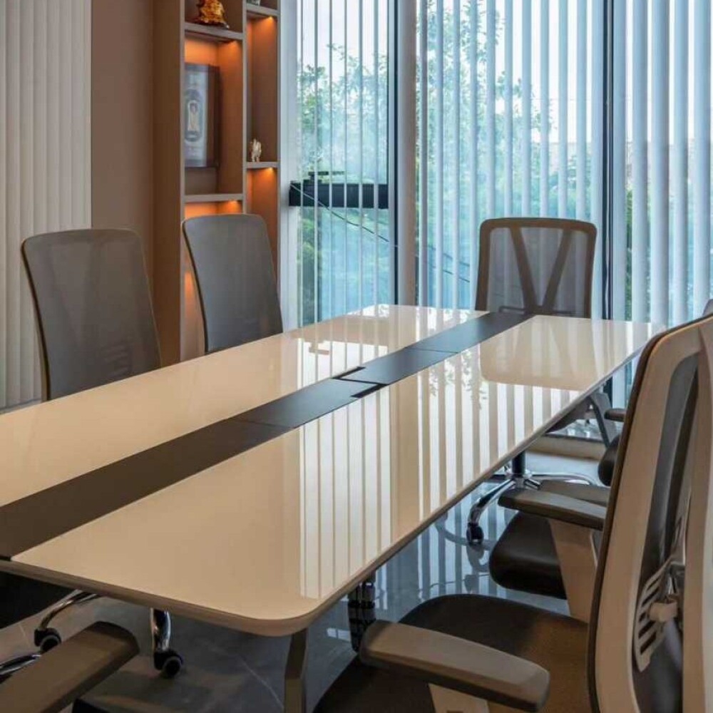 Meeting table
