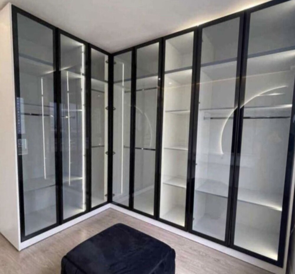 Aluminium Important Front Sliding Doors Wardrobes